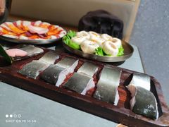 -围炉肉舍•炭烤活鳗•丹东海鲜烤肉(步行街店)