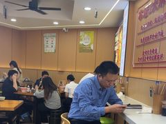 -叶伟胡辣壳面(两路口店)