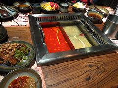 -老牌坊云南鱼豆花火锅(嵩山店)