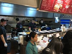 -The Habit Burger Grill 哈比特汉堡(爱琴海店)