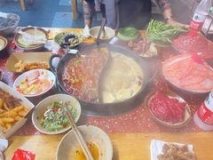 -赵美丽·重庆社区火锅·直营店(火车东站·中豪国际店)