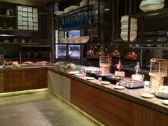 自助取餐区-华邑酒店·鲜艳全日自助餐厅
