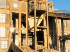 -半岛1919创意园区