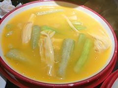 -麻六记(凤凰汇店)