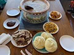 -蒙亨·手把肉·蒙古包文化主题餐厅(天恒广场店)