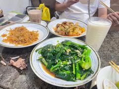 -荣晖咖啡美食(司打口店)