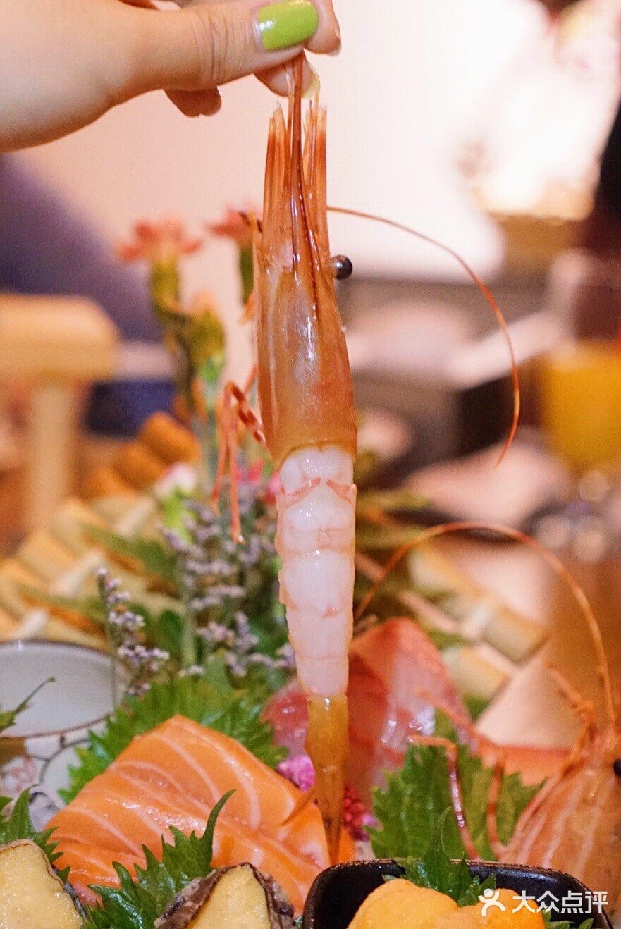 在舌尖味蕾之间 感受阿吾罗的认真🍣