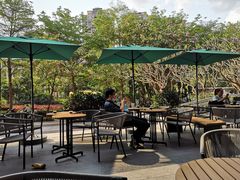 -星巴克臻选(深圳龙华红山天虹店)