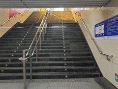 -平安里(地铁站)