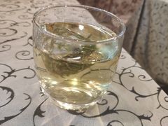 龙井茶-一江春水·杭帮臻宴