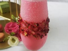 红粉佳人-酒肆浅葱•烧烤•龙虾•排档(卓悦intown店)
