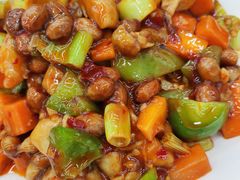 宫保鸡丁-烁佳海鲜大馅饺子