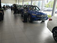 -奔驰利星行(北京花乡店)