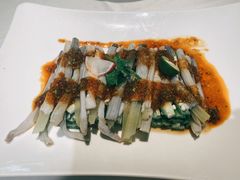 秋葵拌沙虫-黑明餐厅(白鹭洲店)