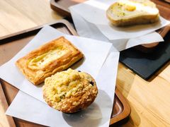 -星巴克臻选(湖滨道店)