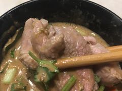 手切苏尼特羊后腿肉-宣武小院涮肉(前门店)