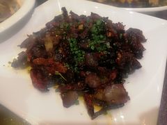 -蔼若春.传承三十年云南菜(金碧公园店)