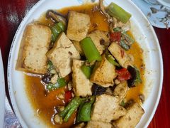 -芦茨金富饭庄·25年老字号·专做稻草鸡