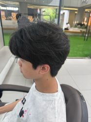 -尤司男士国潮理发馆