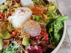 藜麦窝蛋沙拉-The Rug Cafe(王府中环店)
