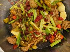 干锅肥肠-新新湘菜馆(新中街二条店)