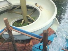 -热带风暴水上乐园(新镇路)