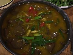 -去吃小龙虾·江湖菜·烧烤(南滨路店)