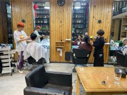 -马克男发时尚店