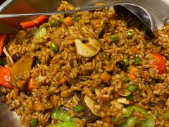 牛肝菌炒饭-老滇山寨•云南特色菜•地方菜•民族风情歌舞表演(金碧店)