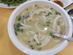 -鹏城人家海鲜酒家·23年老字号(较场尾店)
