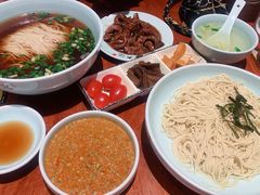 -裕兴记•蟹黄面馆(人民广场店)