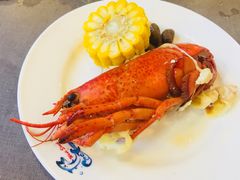 -小天鹅戴斯酒店鲸鲨百汇创作料理