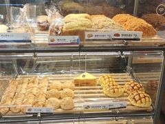 面包甜点陈列柜-苹果花园(桂林路店)