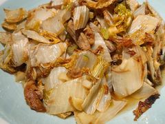 拆骨肉炒白菜-北李妈妈菜·海肠捞饭(高新万达店)