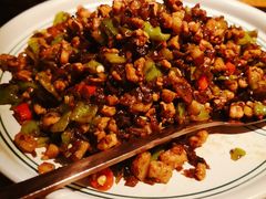 -云海肴·汽锅鸡·云南菜(天山百盛优客店)