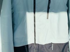 -福奈特洗衣·洗鞋·奢侈品护理(东建路店)
