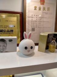 -晶奕空间专业脱毛连锁机构