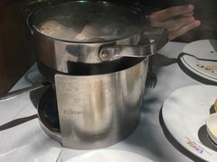 -领鲜活海鲜榴莲自助火锅(东门店)