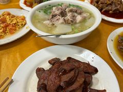 -荣生萝卜汤饭店