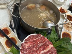 -黑山牛肉汤火锅(花城汇店)