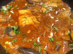 -山河屯铁锅炖(哈西站店)