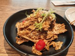 -草窝烤鸭·新京菜(振华广场店)