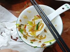 -湖南人家湘菜馆(镇江路店)