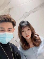 -罗亚帝造型·烫发染发