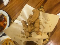 -爆炸头阿姨小四川正宗川味小吃(无任何分店)