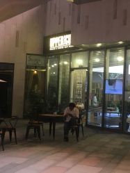 -塞巴斯汀SEBASTIAN专业美发店