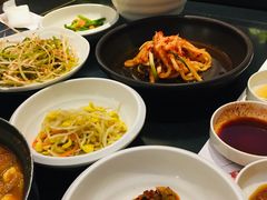-韩屋韩国料理(天山路店)