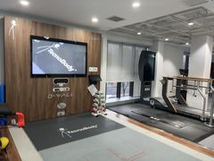 -足卫士诊所·足踝脊柱矫正康复