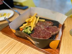 -菲滋意式餐厅(西湖文化广场店)