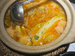 -巴厘龙虾·榜首油焖大虾(音乐学院·沿江酒馆店)